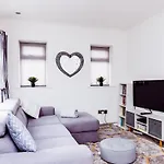 Willow Near Cartmel & Windermere Holiday home *