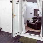 Willow Near Cartmel & Windermere Nyaraló