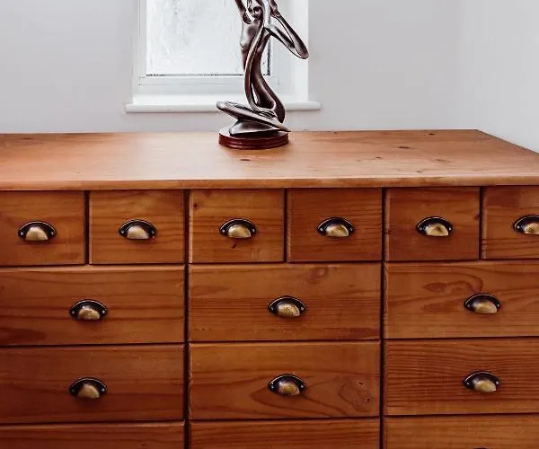 Willow Near Cartmel & Windermere * Flookburgh